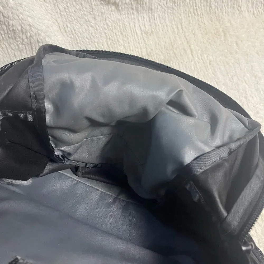 The North Face Unisex Black Vault Backpack